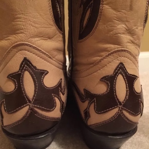 Brand New Ferrini Women’s Cowboy boots size 8 Tan Cream Brown Design - Picture 4 of 5